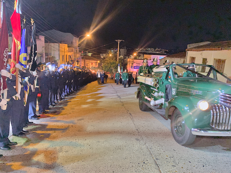 Encabezados por Vicesuperintendente, Directorio General participa en despedida del Miembro Honorario y Bombero Insigne de Chile, Luis Orrego Toro (Q.E.P.D)