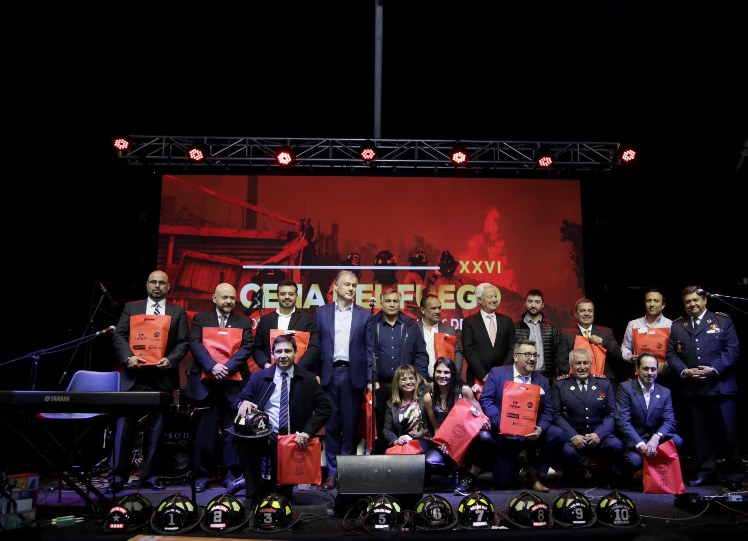 XXVI Cena del Fuego: con éxito de convocatoria, Cuerpo de Bomberos de Viña del Mar realiza tradicional evento para recaudación de fondos